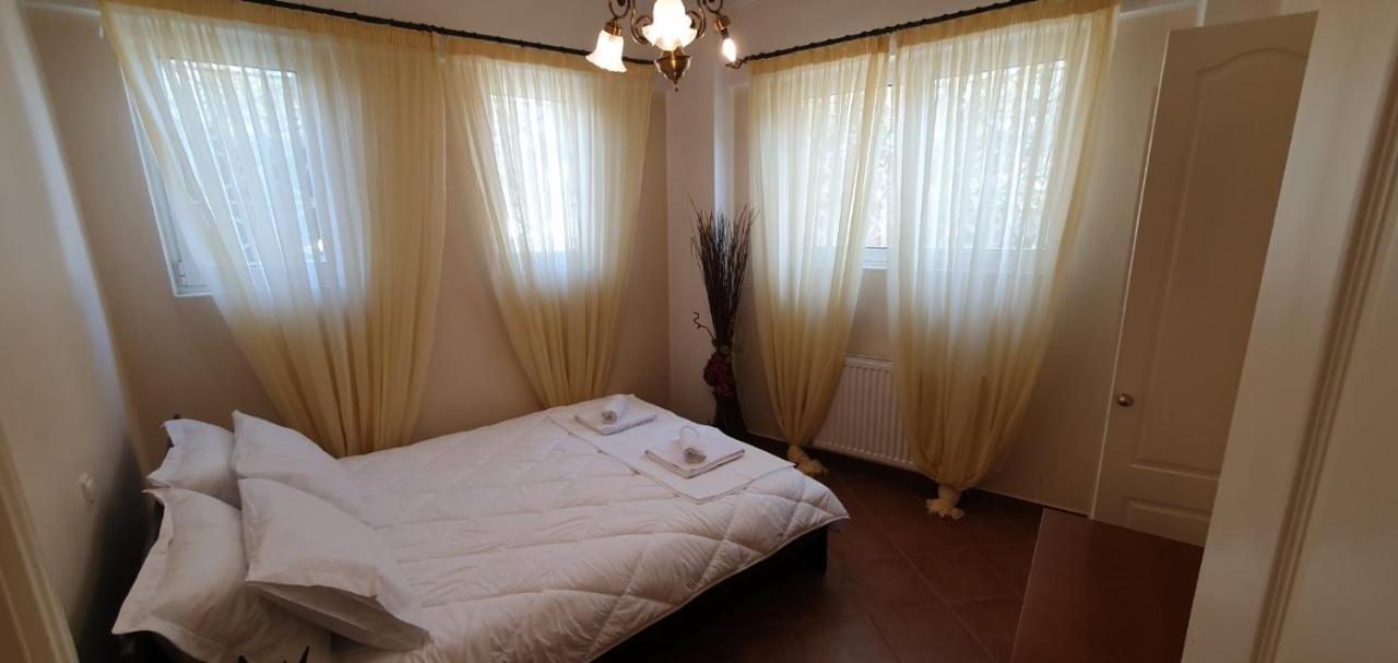 Athenian Luxury Villa In Glyfada Eksteriør bilde